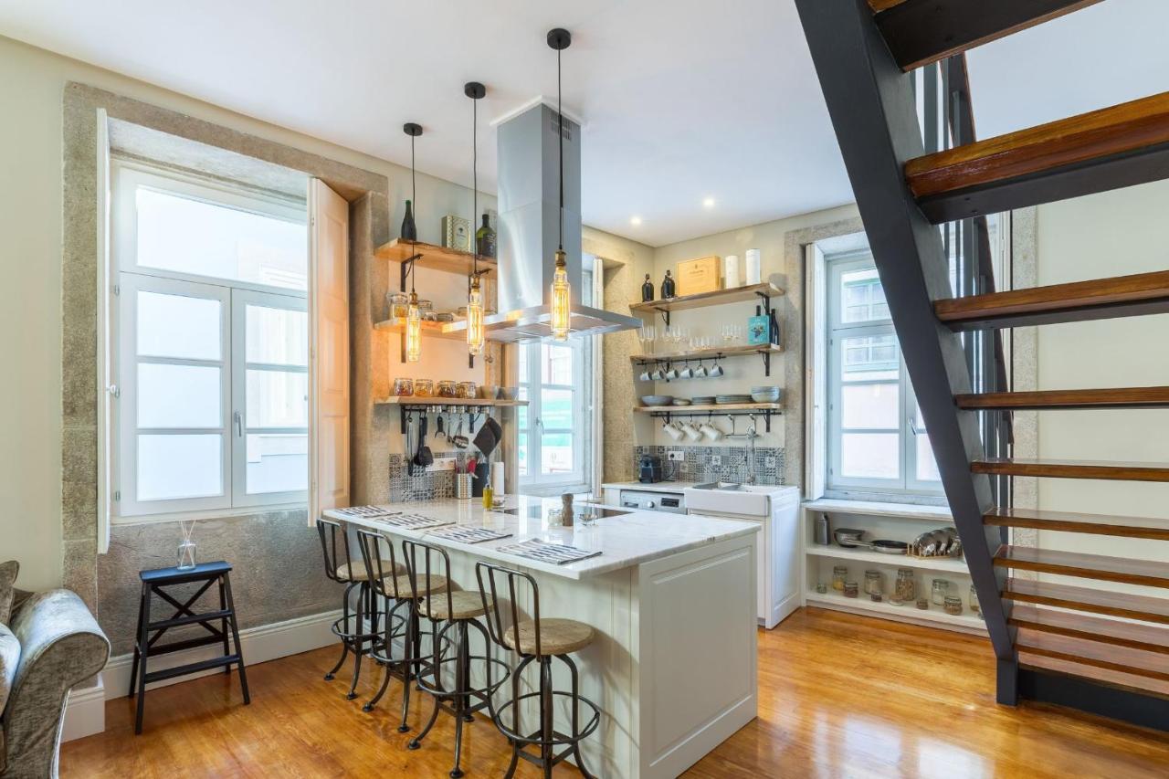 Elegant 2Br Duplex In City Center By Lovelystay OOporto Exterior foto
